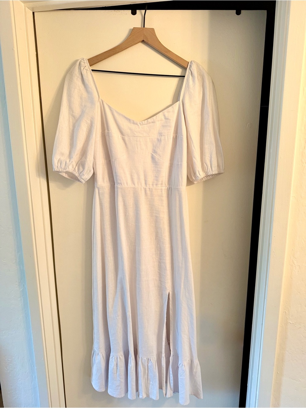 Mi Ami White Puff-Sleeve Midi Dress with Ruffle Hem